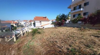 Terrain à Charneca De Caparica E Sobreda de 317 m²