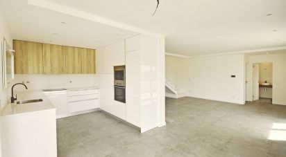 Maison T3 à Fernão Ferro de 130 m²
