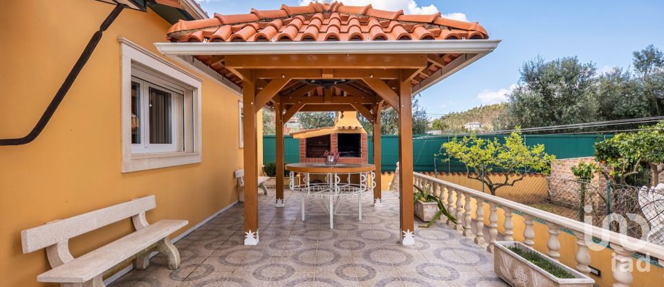 Maison T8 à Milagres de 650 m²