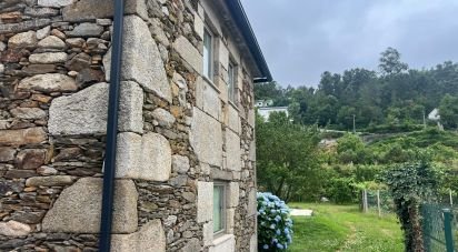 Maison T2 à Carvalhais e Candal de 134 m²