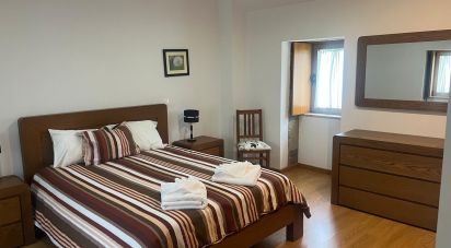 Maison T2 à Carvalhais e Candal de 134 m²