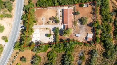 House T4 in Loulé (São Clemente) of 235 m²