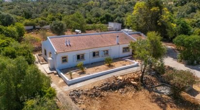 House T4 in Loulé (São Clemente) of 235 m²