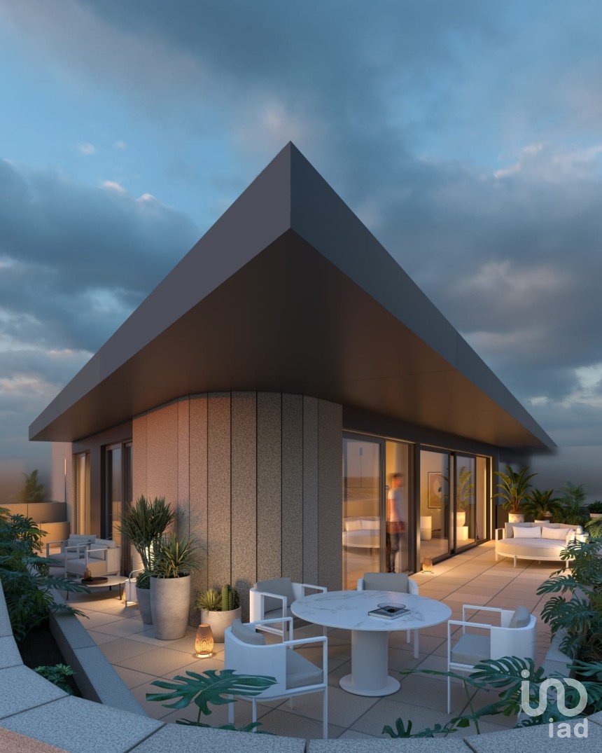 Apartamento T2 em Paranhos de 90 m²