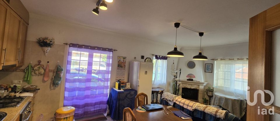 Casa de aldeia T2 em Vila Verde dos Francos de 145 m²