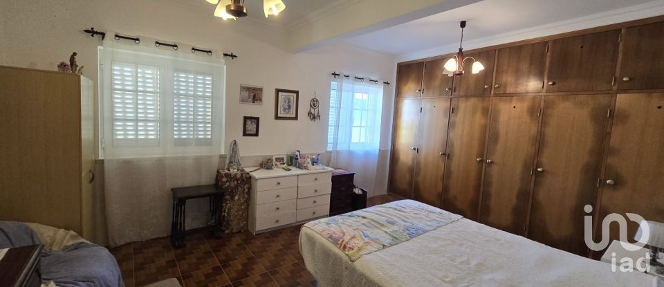 Casa de aldeia T2 em Vila Verde dos Francos de 145 m²