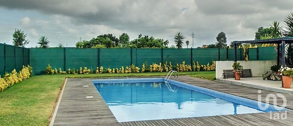 House T4 in Válega of 300 m²