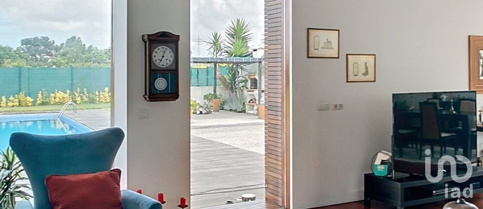 House T4 in Válega of 300 m²