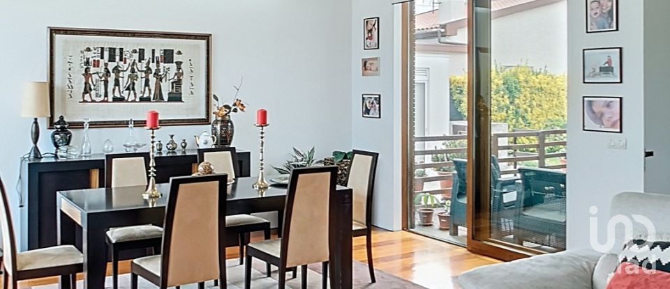 House T4 in Válega of 300 m²