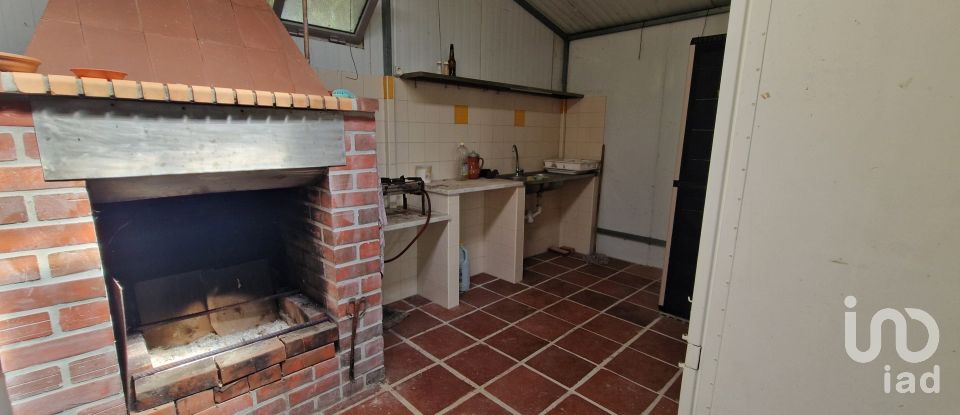 Terreno em Azueira e Sobral da Abelheira de 8 187 m²