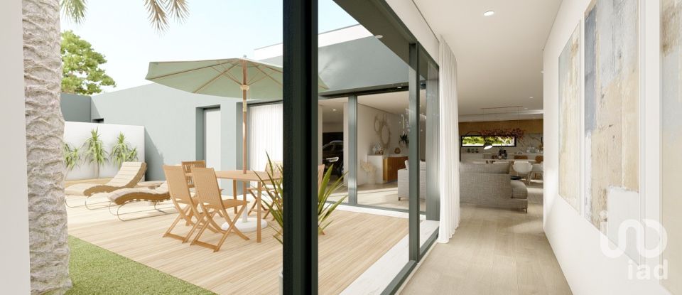 House T3 in Chafé of 200 m²