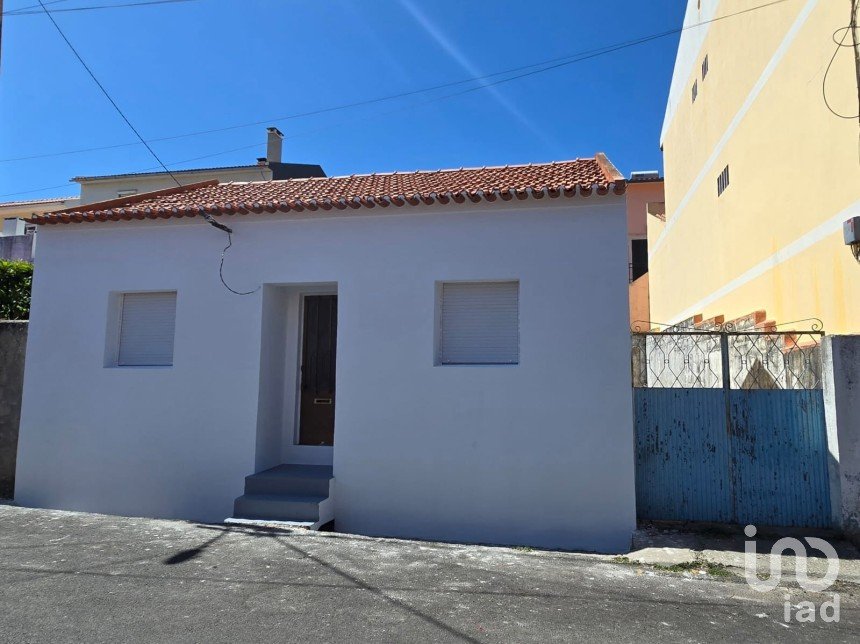 Moradia térrea T2 em Bombarral e Vale Covo de 68 m²