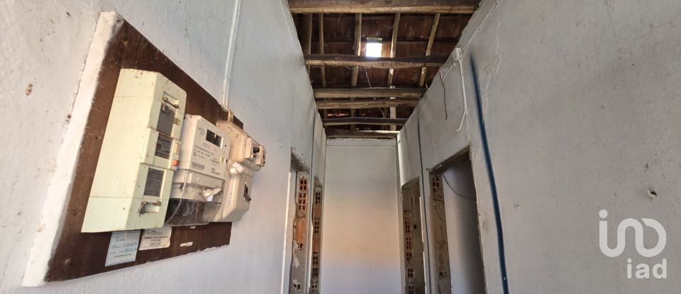 Moradia térrea T2 em Bombarral e Vale Covo de 68 m²