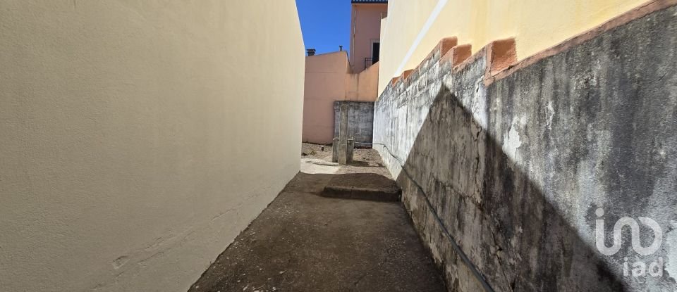 Moradia térrea T2 em Bombarral e Vale Covo de 68 m²