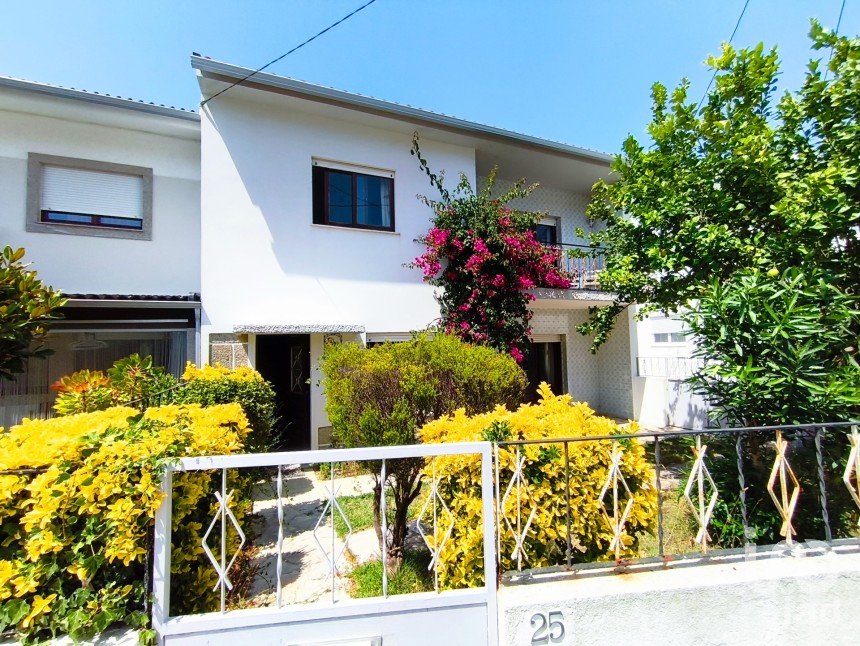 Moradia T5 em Darque de 180 m²