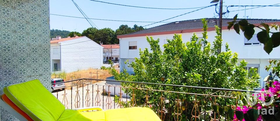 Moradia T5 em Darque de 180 m²