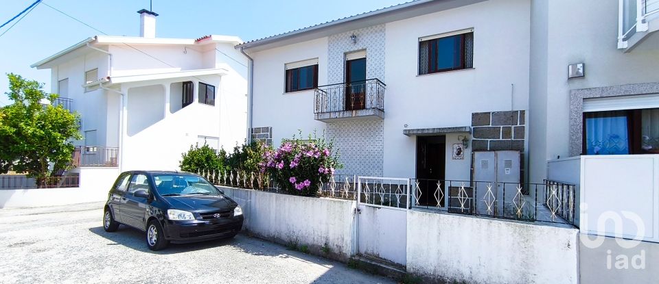 Moradia T5 em Darque de 180 m²