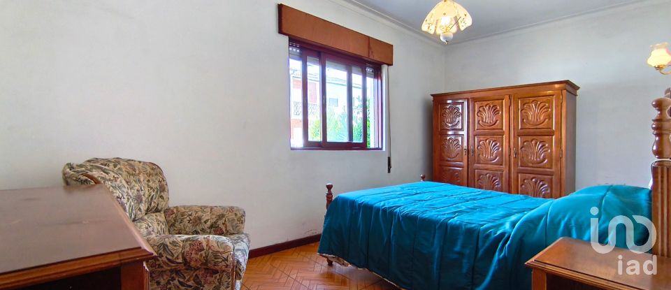 Moradia T5 em Darque de 180 m²