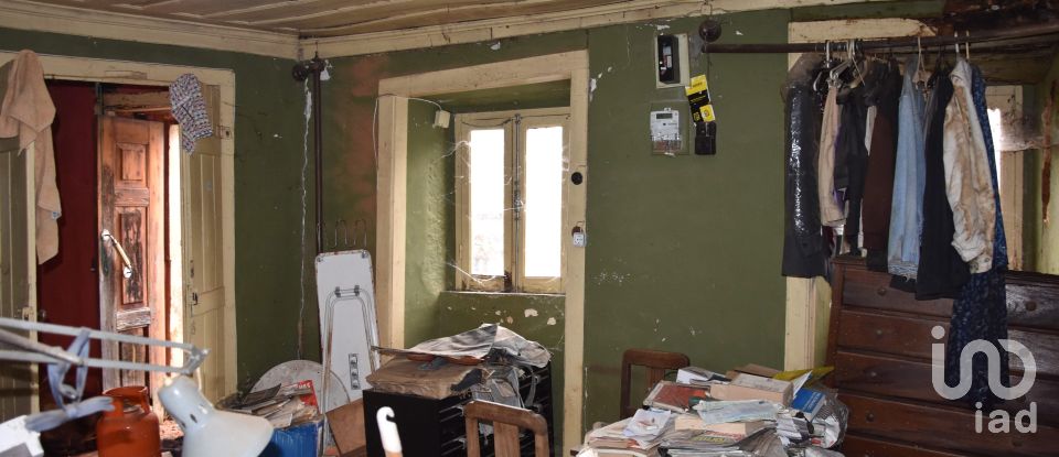 Maison T2 à Miranda do Corvo de 100 m²