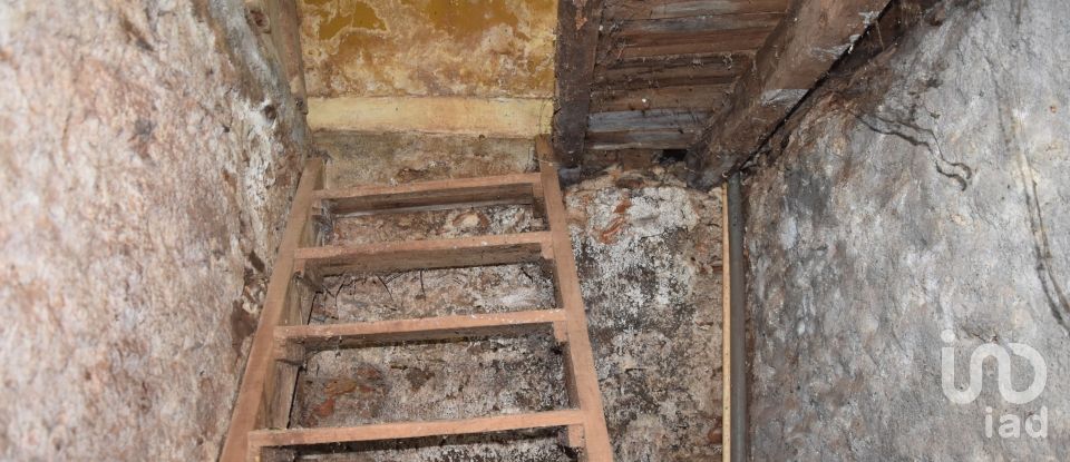 Maison T2 à Miranda do Corvo de 100 m²