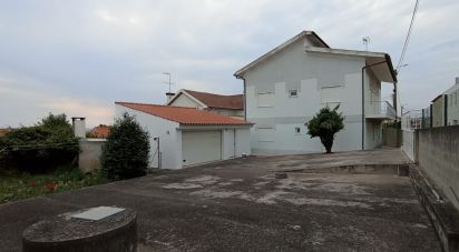 House T4 in Castelo do Neiva of 250 m²