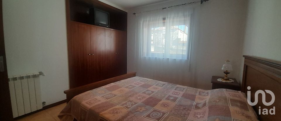 Moradia T4 em Castelo do Neiva de 250 m²