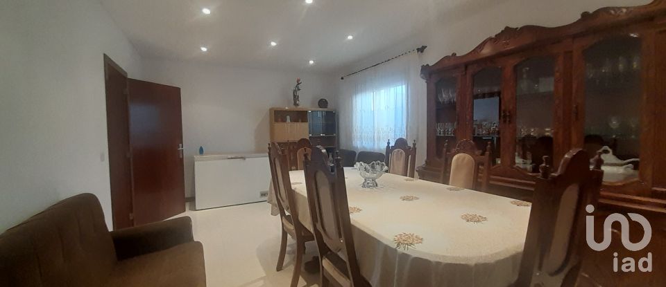 Moradia T4 em Castelo do Neiva de 250 m²