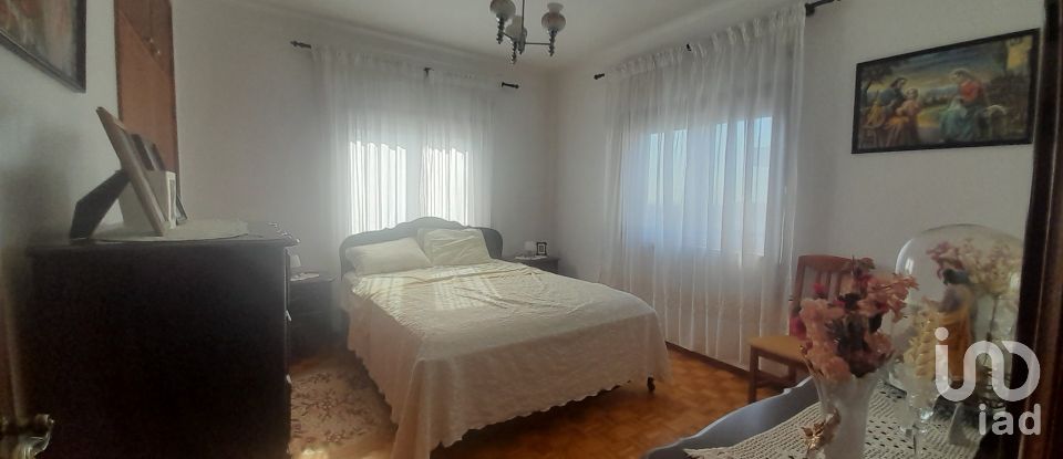 Moradia T4 em Castelo do Neiva de 250 m²