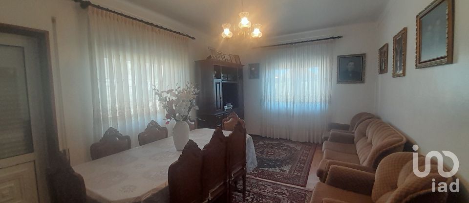 Moradia T4 em Castelo do Neiva de 250 m²