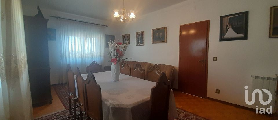 Moradia T4 em Castelo do Neiva de 250 m²