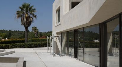 Maison T5 à Odiáxere de 630 m²