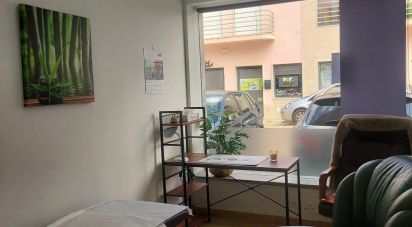 Surface diverse à Atouguia da Baleia de 128 m²