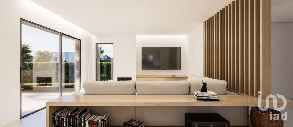 House T4 in Apúlia e Fão of 248 m²