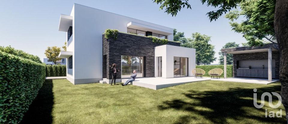 House T4 in Apúlia e Fão of 248 m²