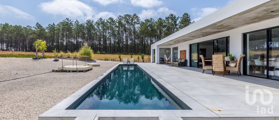 Farm T5 in Coz, Alpedriz e Montes of 436 m²