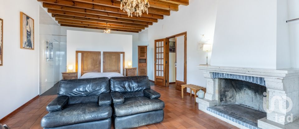 Farm T5 in Coz, Alpedriz e Montes of 436 m²