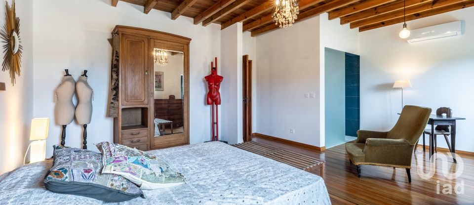 Farm T5 in Coz, Alpedriz e Montes of 436 m²