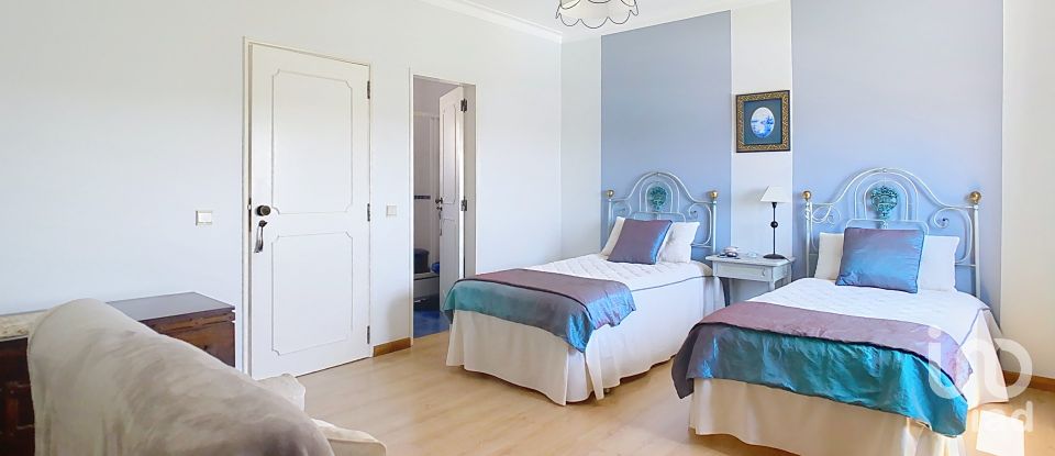 Ferme T5 à Portimão de 371 m²