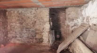 Maison de village T2 à Azinhoso de 89 m²