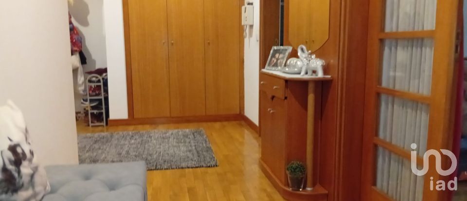 Apartment T3 in Antas e Abade de Vermoim of 125 m²
