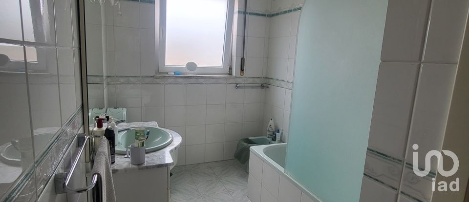 Apartamento T2 em A dos Cunhados e Maceira de 146 m²