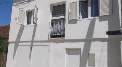 Maison rustique T3 à Madalena e Beselga de 41 m²