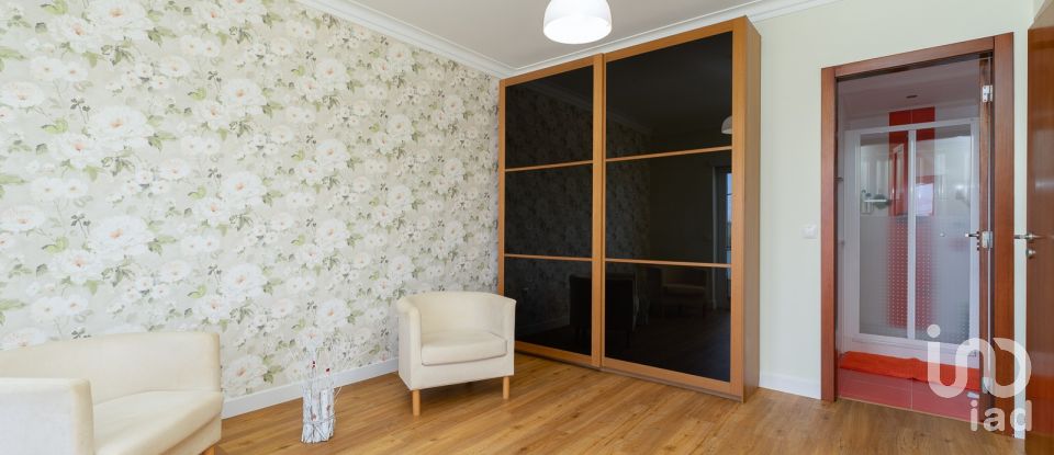 Lodge T4 in Caldas da Rainha - Santo Onofre e Serra do Bouro of 396 m²