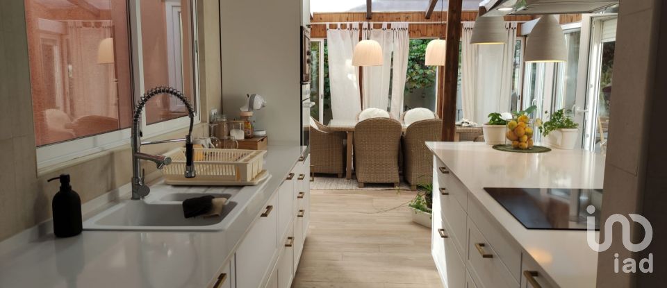 Traditional house T5 in Caia, São Pedro e Alcáçova of 270 m²