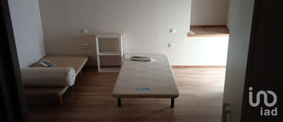 Traditional house T5 in Caia, São Pedro e Alcáçova of 270 m²