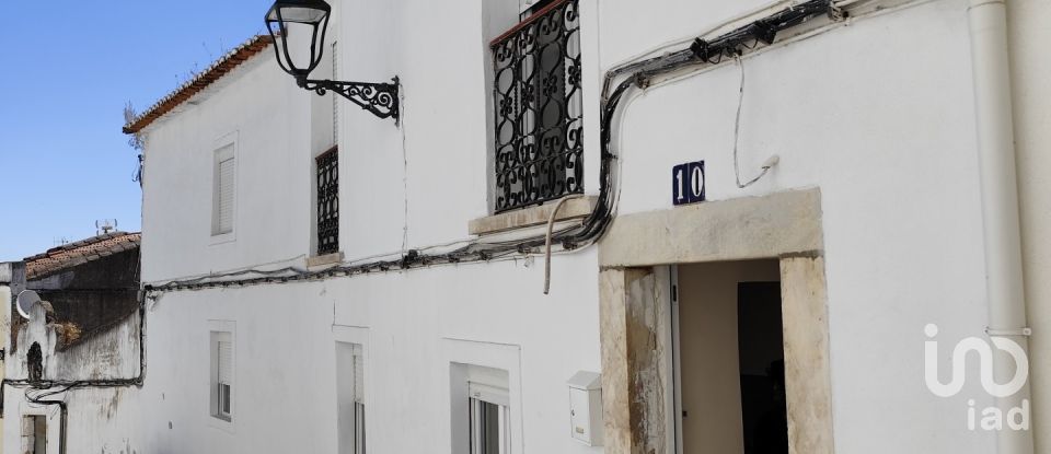 Traditional house T5 in Caia, São Pedro e Alcáçova of 270 m²