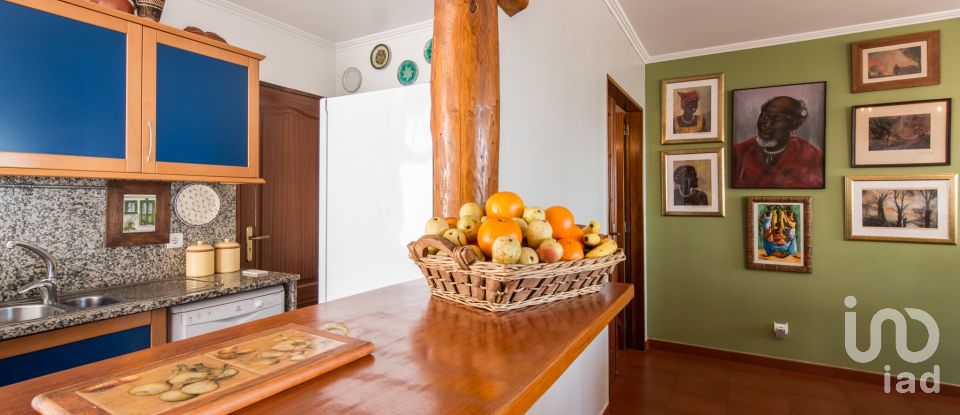 Apartment T3 in Cascais e Estoril of 144 m²