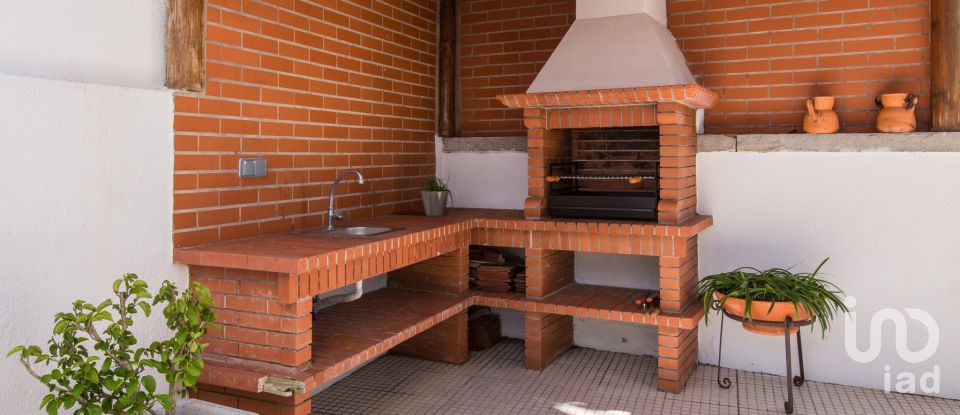 Apartment T3 in Cascais e Estoril of 144 m²