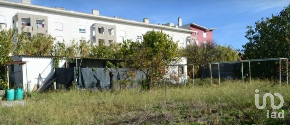 Terreno em Ajuda de 2 000 m²