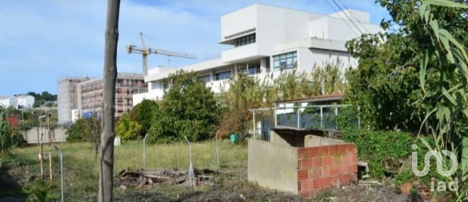 Terreno em Ajuda de 2 000 m²